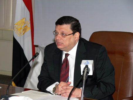 السيد الدكتور/ ياسر على - رئيس مركز المعلومات ودعم اتخاذ القرار بمجلس الوزراء